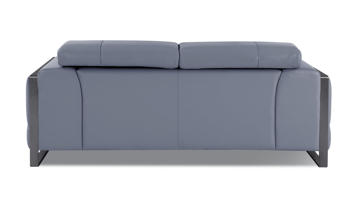Italian Leather Loveseat Y26574