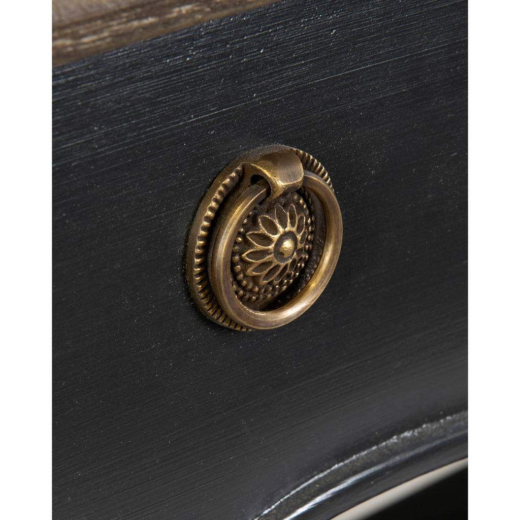 Black Console G7887