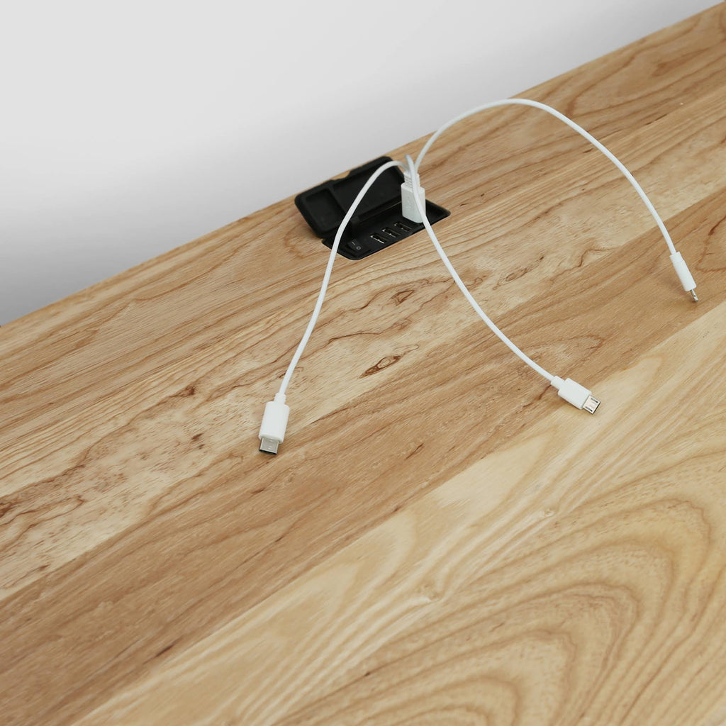 Solid American Oak Desk with USB Ports I191980
