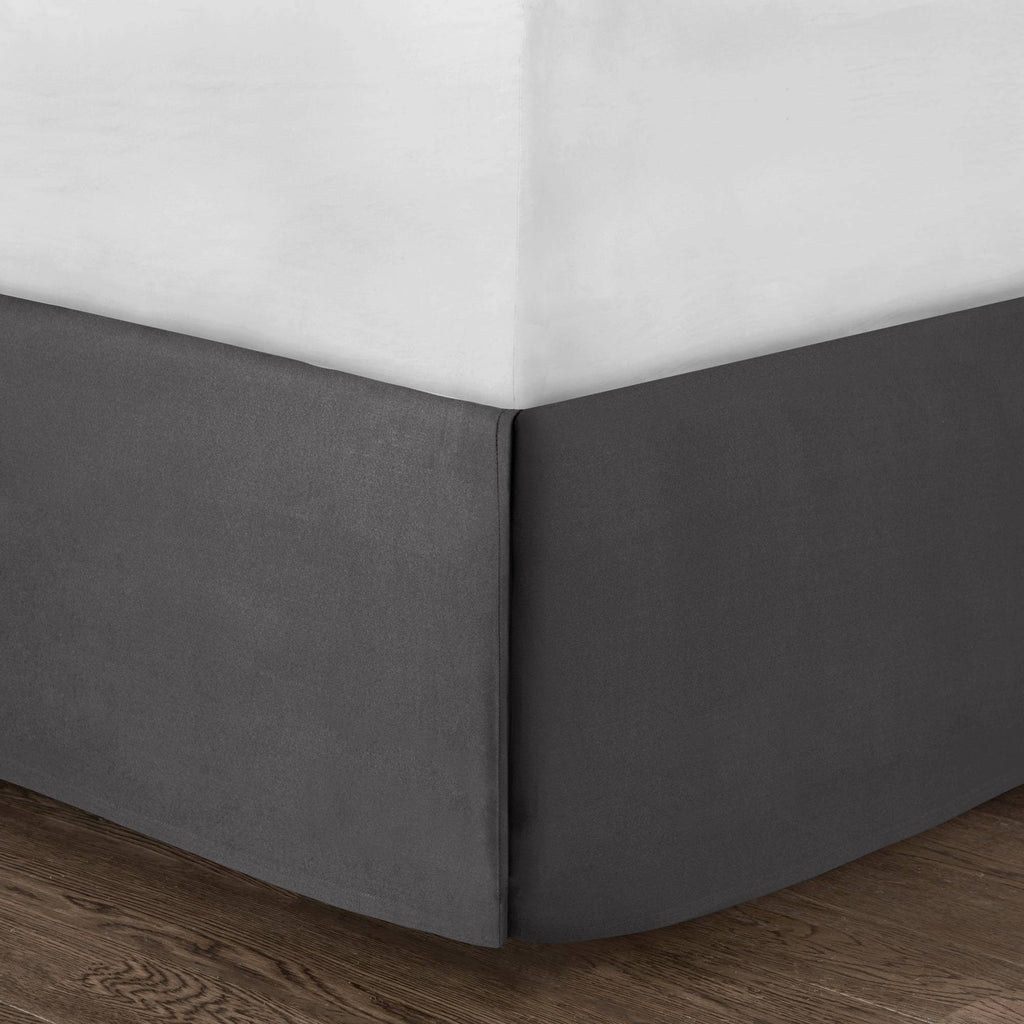Full White/ Charcoal Reversible Complete Bedding Set with Cotton Sheet C2014