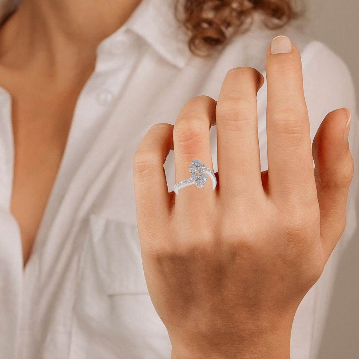 Petal Bypass Diamond Ring in 950 Platinum 0.65 CTW F507231