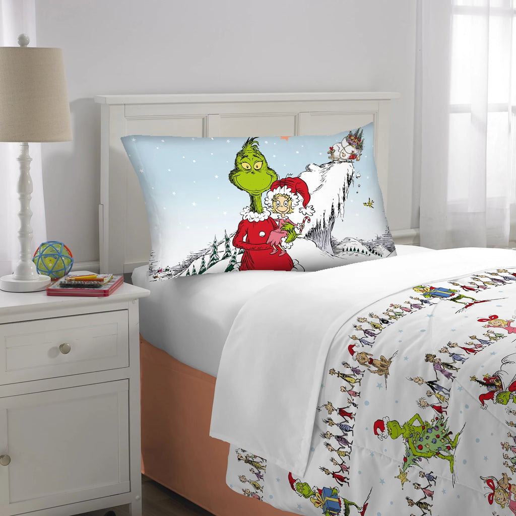 Twin/Full Reversible Comforter and Pillowcase Set K3033