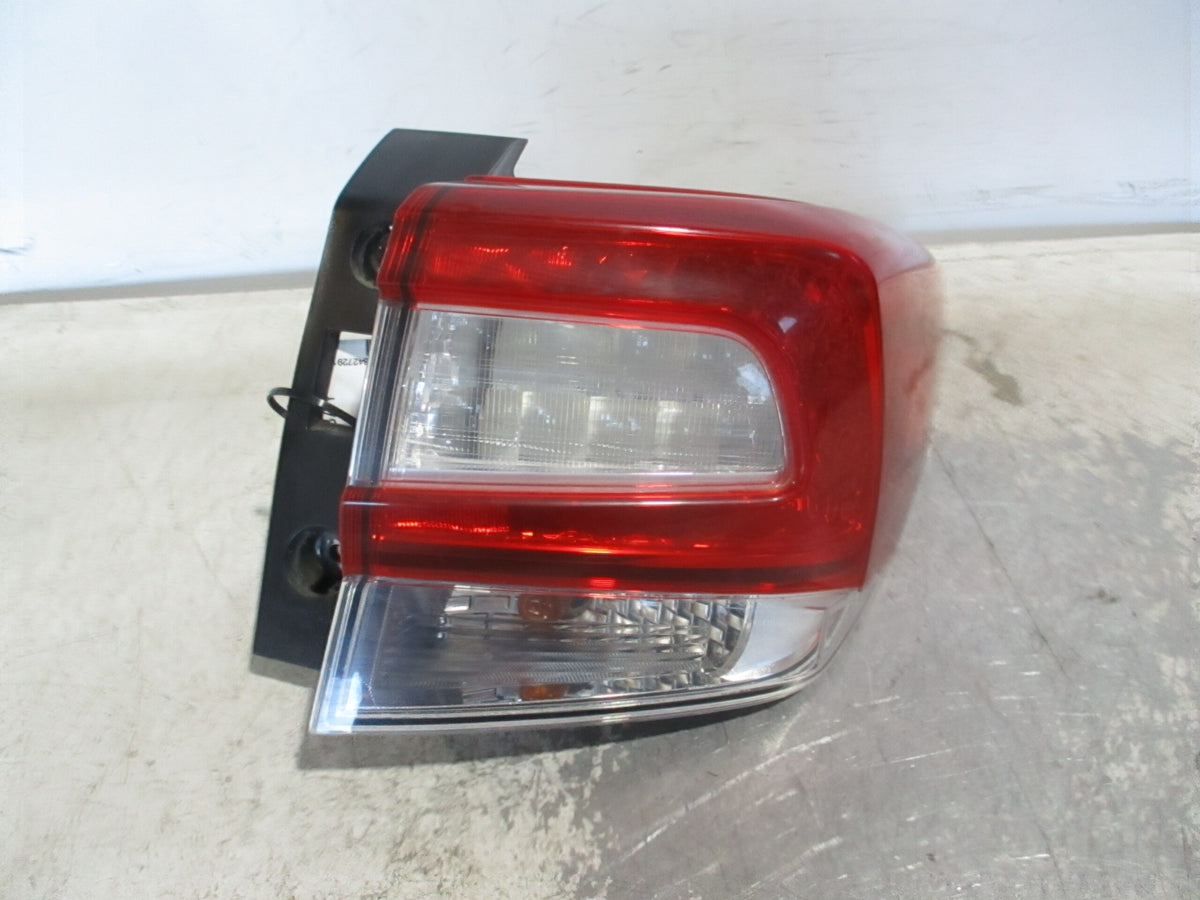 Pre-Owned 2017 Subaru Impreza Passenger RH Tail Light Lamp U2294