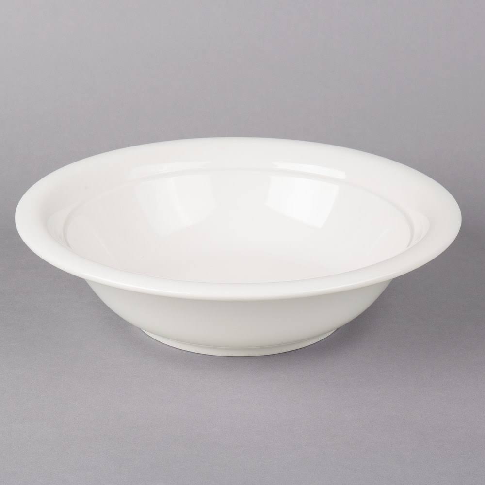 2.5 Qt White Porcelain Serving Bowl M783371