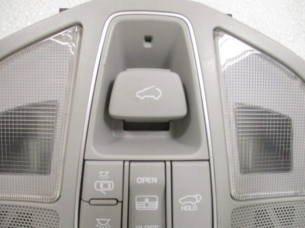 Pre-Owned Hyundai Santa Fe Overhead Sunroof Console C56021