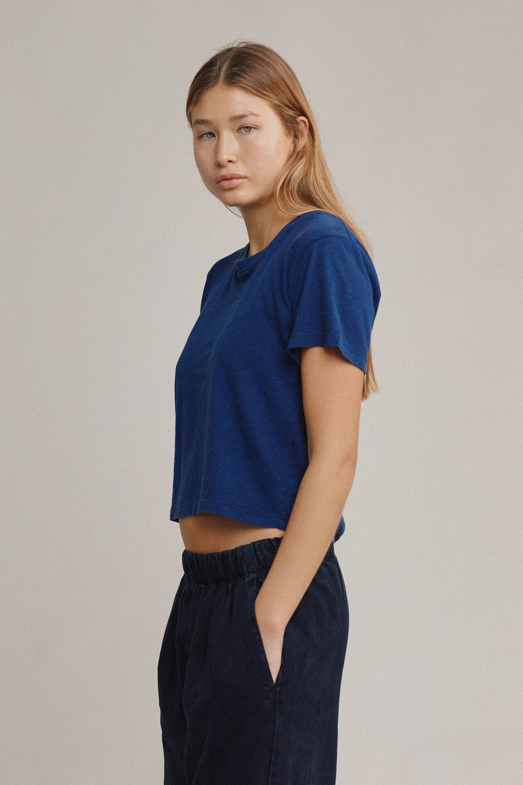 Cropped Lorel Tee