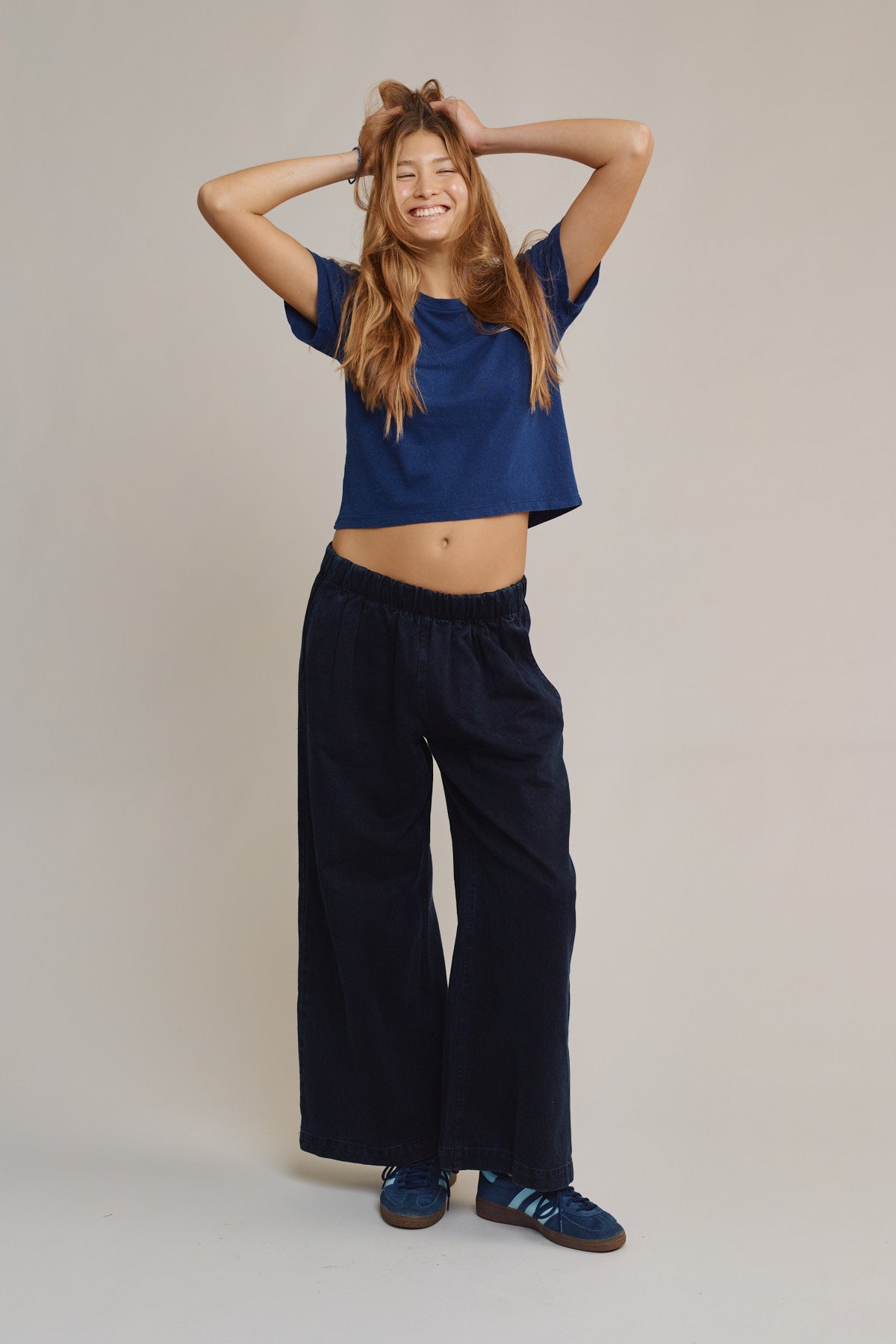 Cropped Lorel Tee