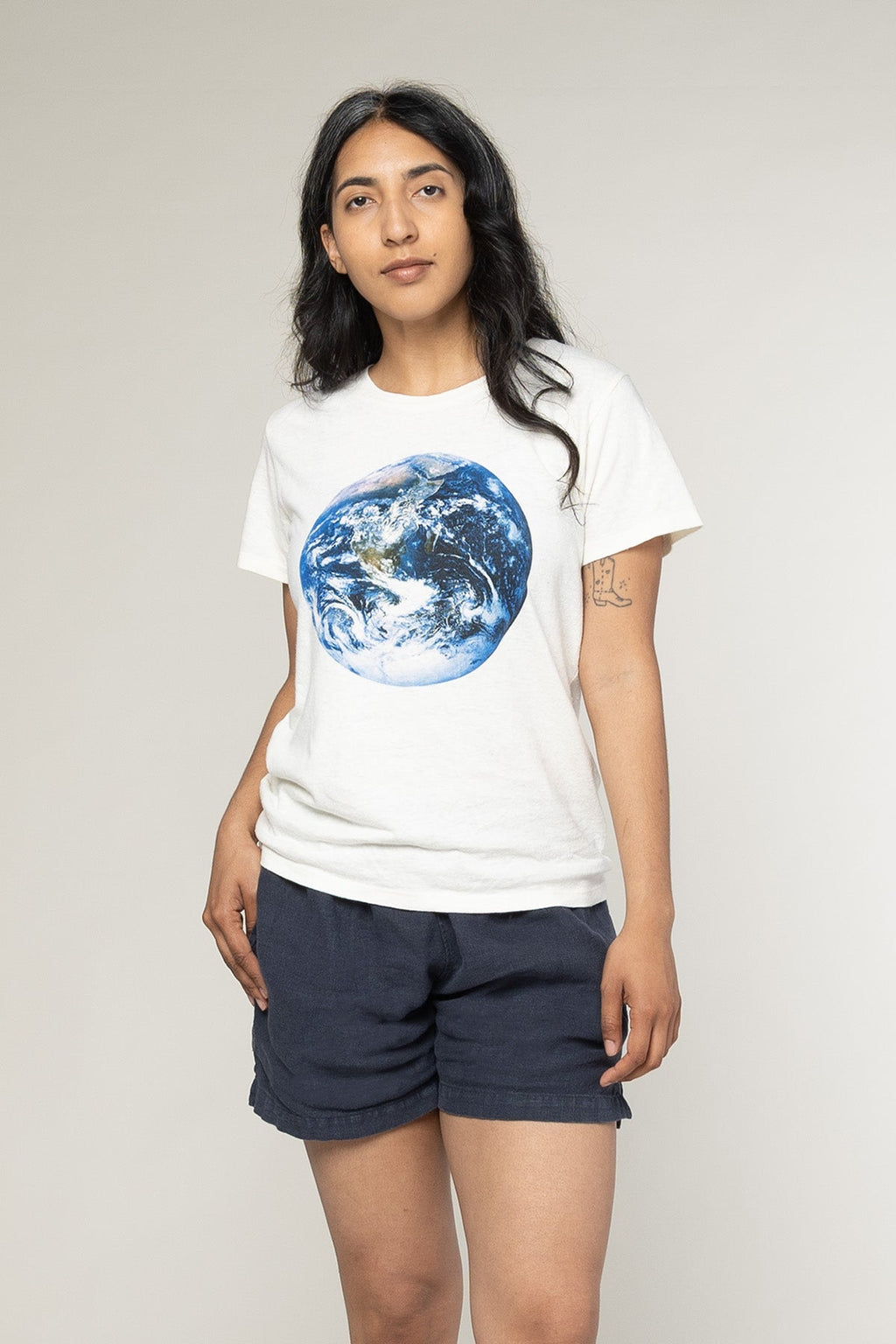 Earth Lorel Tee