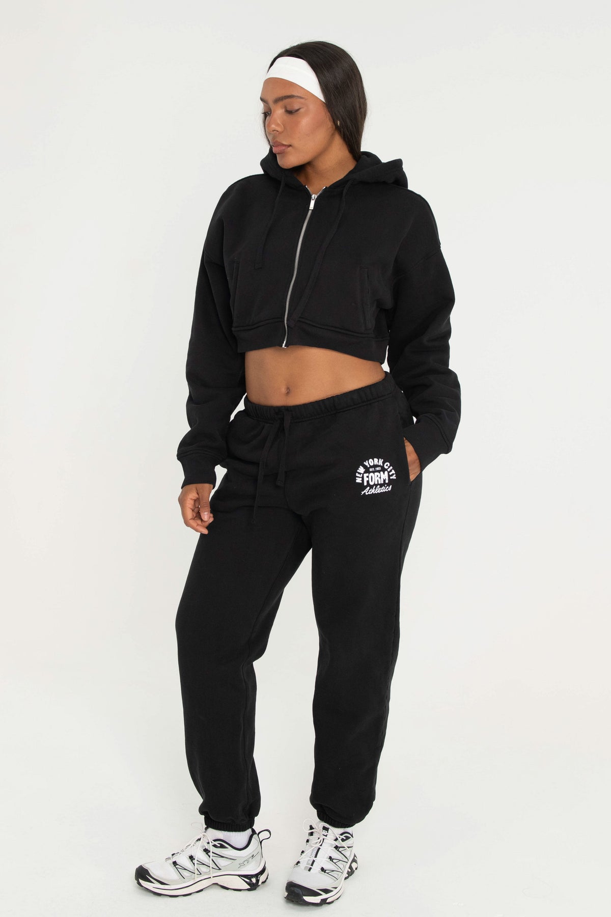 Cropped Zip Up - Black