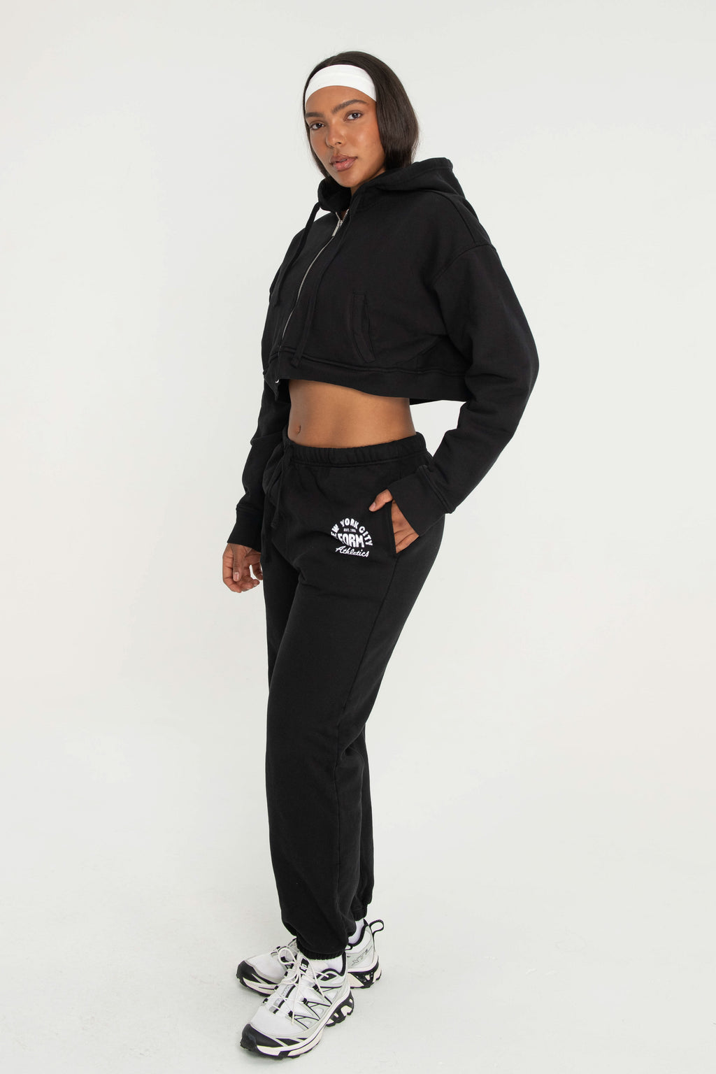 Cropped Zip Up - Black