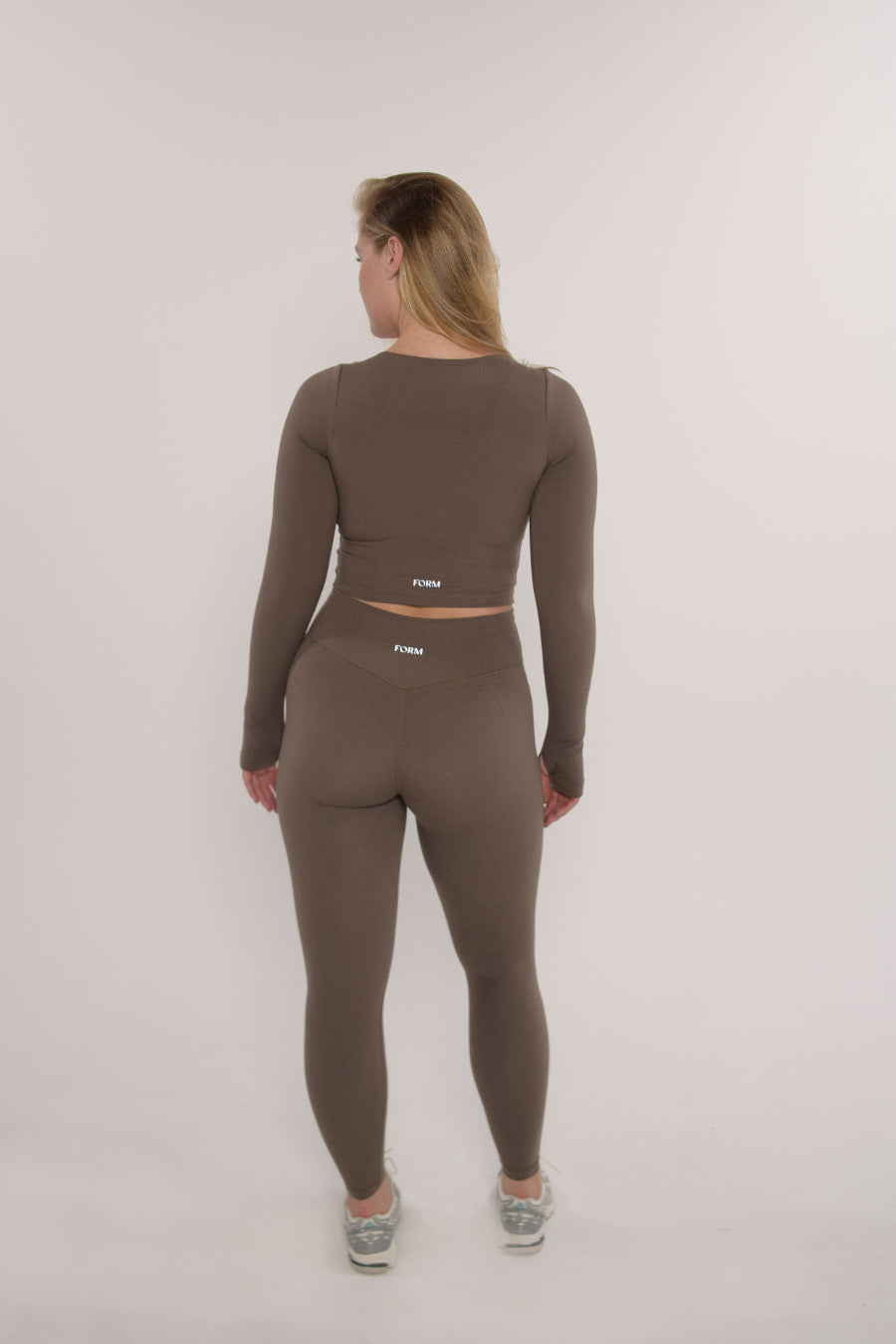 Square Long Sleeve - Walnut
