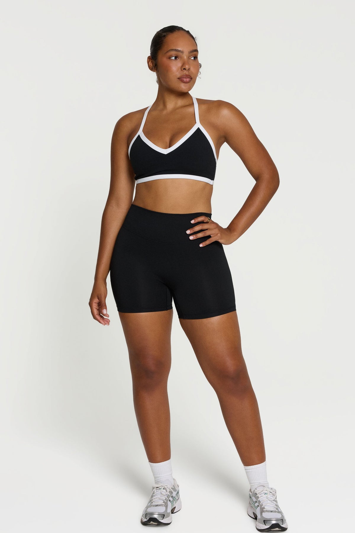 Core Shorts 5" - Black