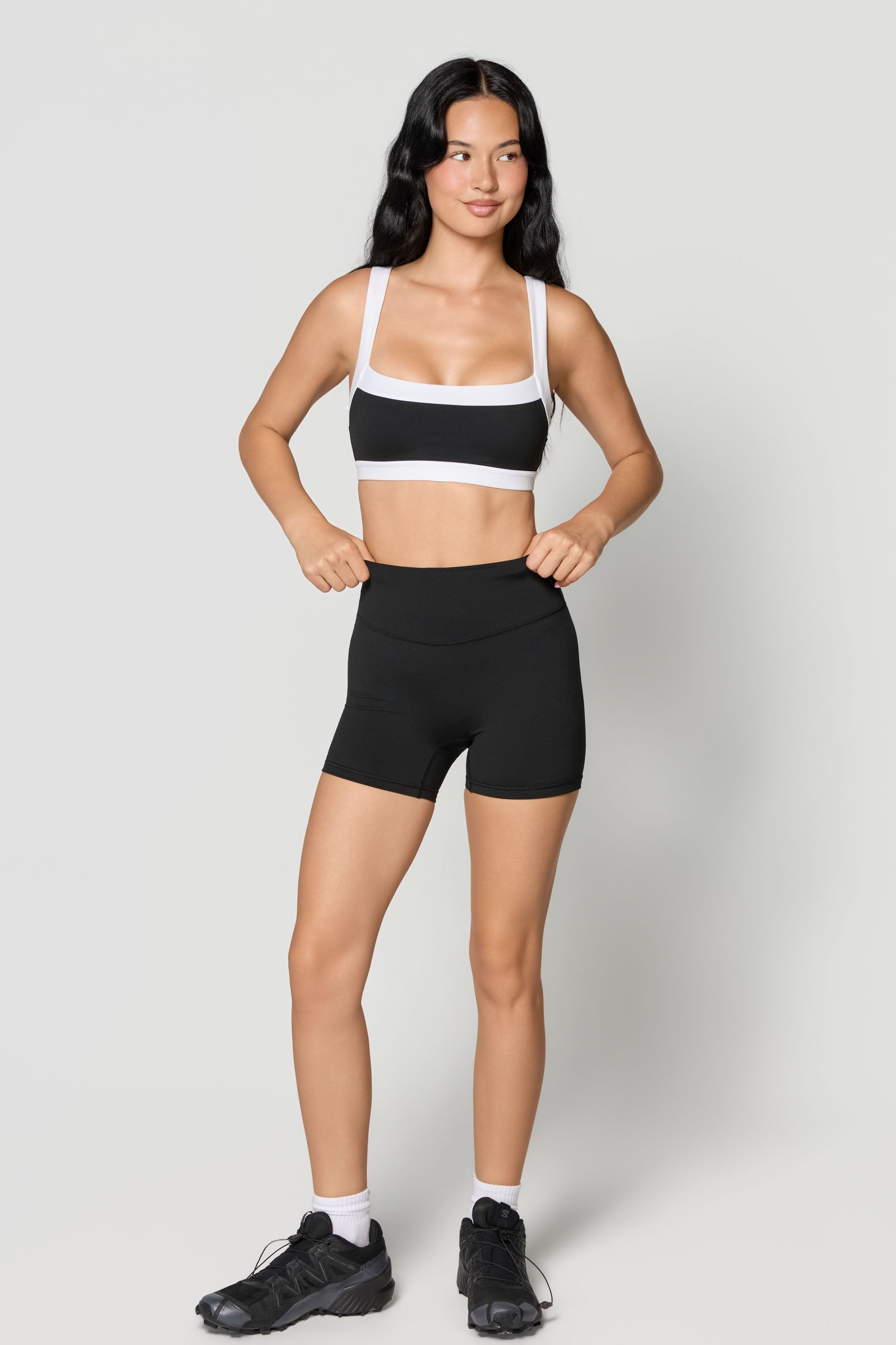 Straight Neck Bra  - Black/White