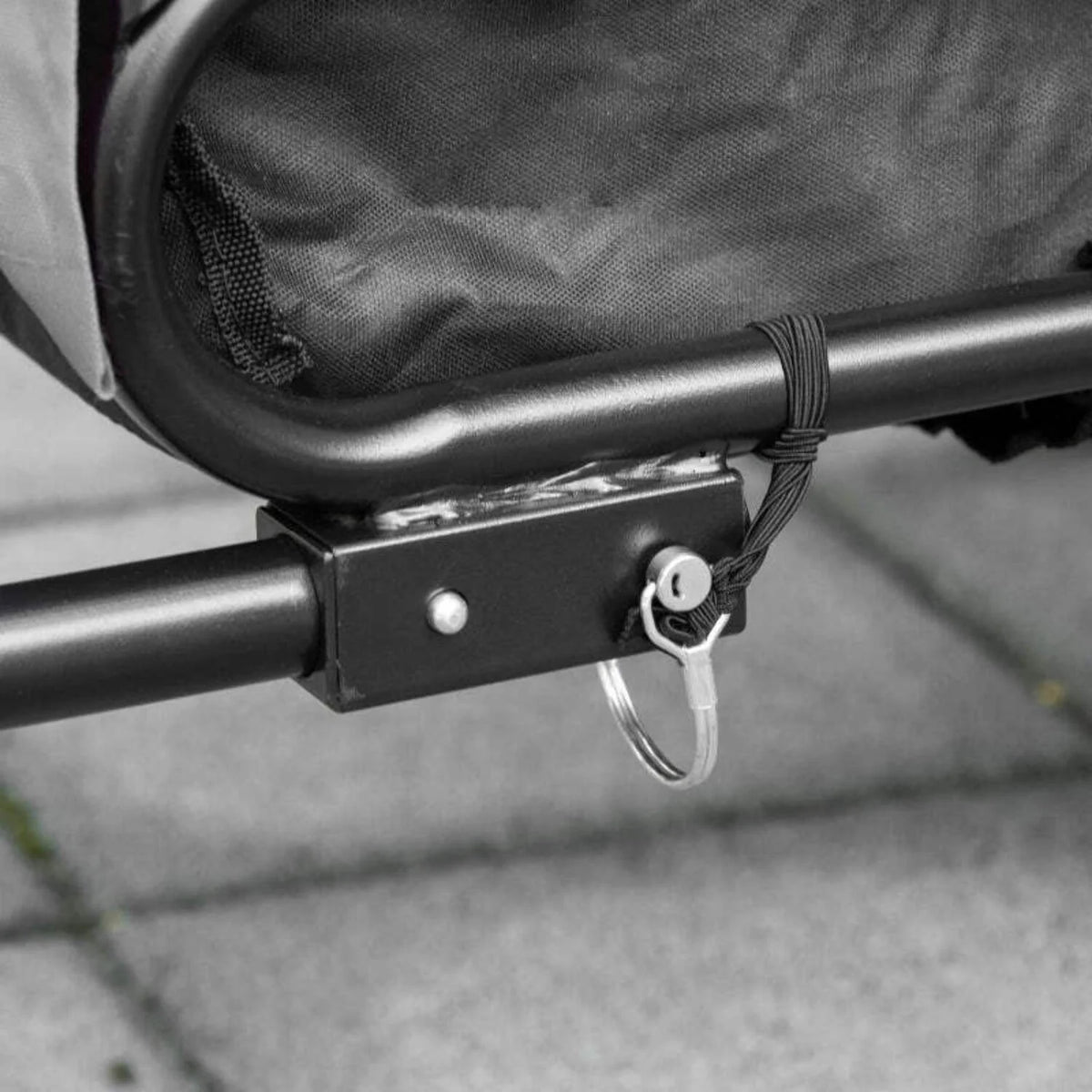 Dog Bike Trailer Stroller with Reflector Flag Y1006