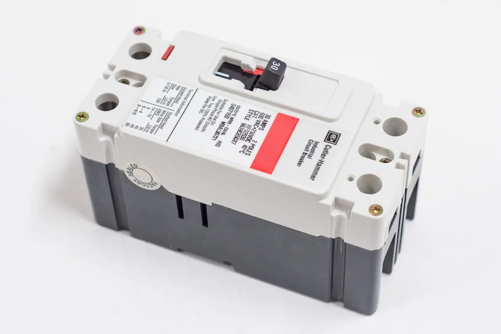 F-FRAME MOLDED CASE CIRCUIT BREAKER 2P 40A F950972